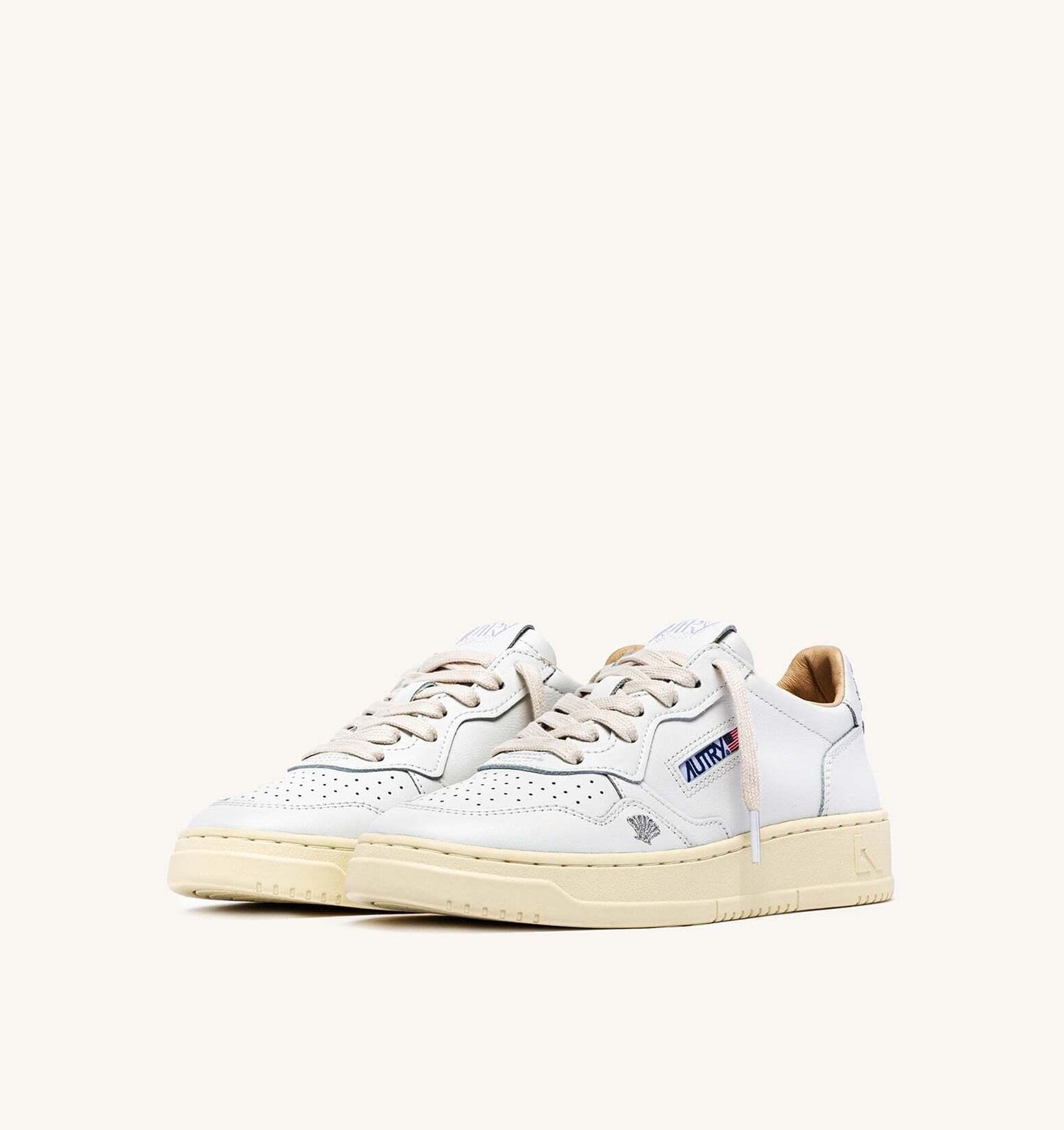  AULW HP02 SHELL WHT/SILV AUTRY 