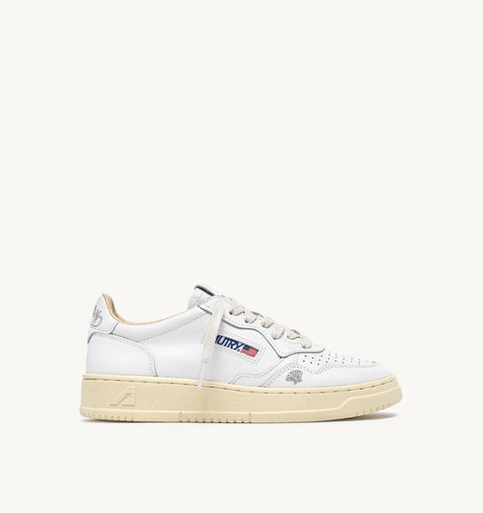  AULW HP02 SHELL WHT/SILV AUTRY 