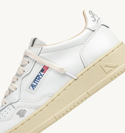  AULW HP02 SHELL WHT/SILV AUTRY 